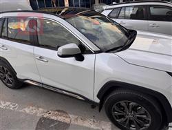 تۆیۆتا ڕاڤ 4